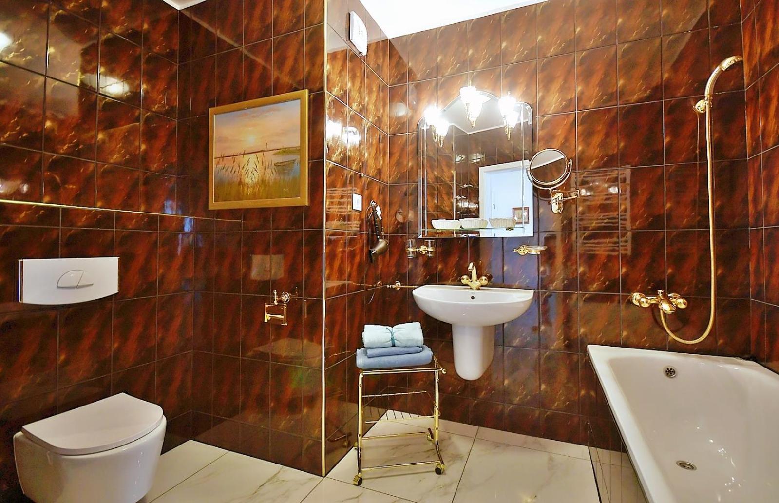 Apartament W Porcie Przy Latarni Morskiej 科沃布热格 外观 照片